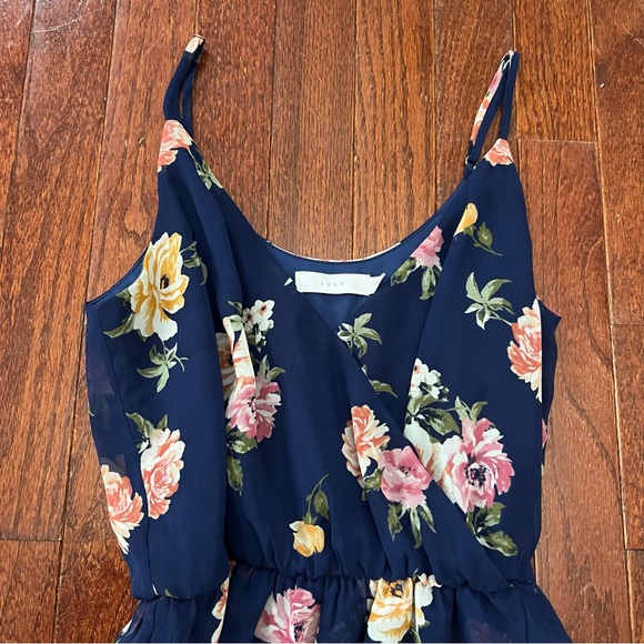 Lulu’s LUSH navy floral maxi dress - Picture 4 of 11
